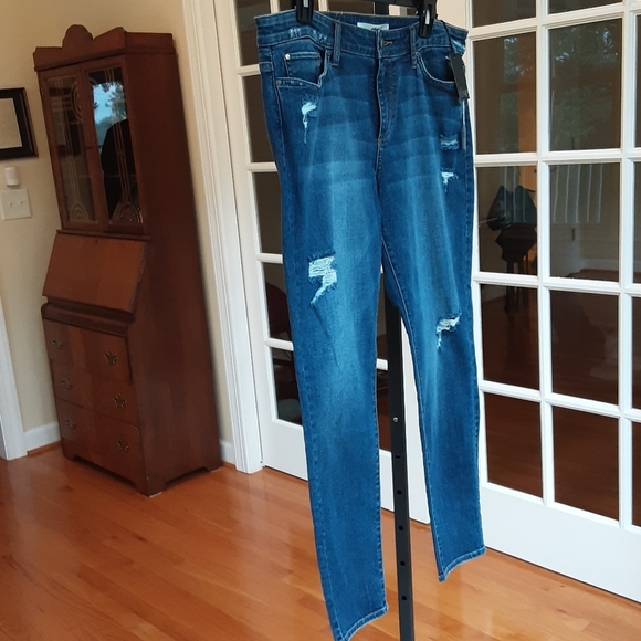NEW Else (Macy's) Distressed Skinny Jeans